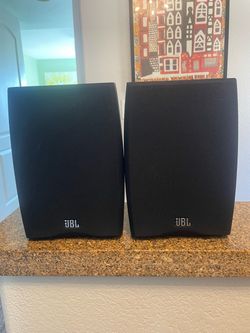 JBL Bookshelf Speakers Pair Black