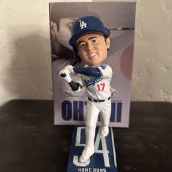 Dodgers Shohei Ohtani 50/50 Bobblehead 8/27 SGA