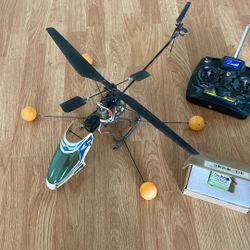 Sabre EF ; RC Helicopter With Extras 