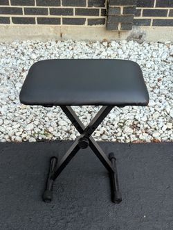 Black pino chair