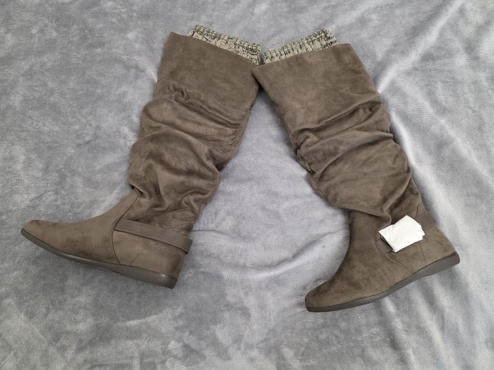 New ALDO Glaulla Boots | Brown Knit Cuff | Size 8