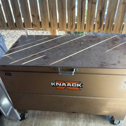 Knaack Toolbox