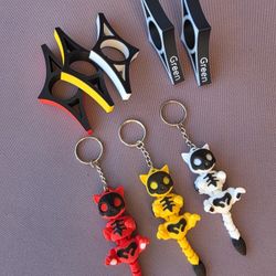 3D Printed Kerychain And Page Holder  $5 Each