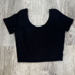 Forever 21 Small Solid Black Short Sleeve Scoop Neck Cotton Crop Top Juniors