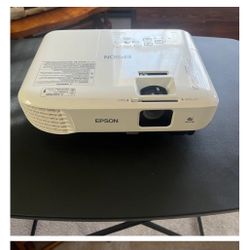 Epson VS250 SVGA 3LCD projector
