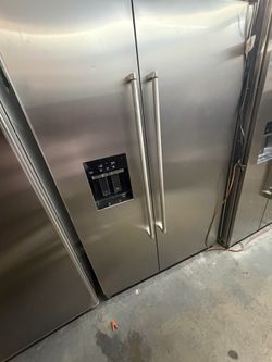 48” Kitchenaid Built In Stainless Steel Refrigerator 