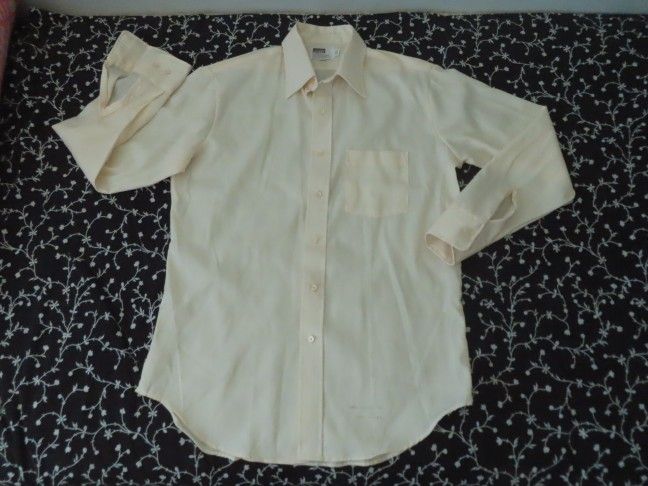 Vintage 60s 70s Montgomery Ward Button Shir 15 1/2 32/33 Long Sleeve Yellow