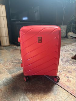 21” carry on luggage