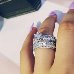 2pcs/set Stylish Geometric women Rings with Shiny Zircon