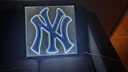 New York Yankees neon lighted  picture