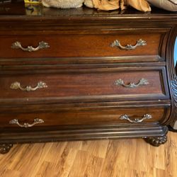 Seven Seas Dresser Vintage