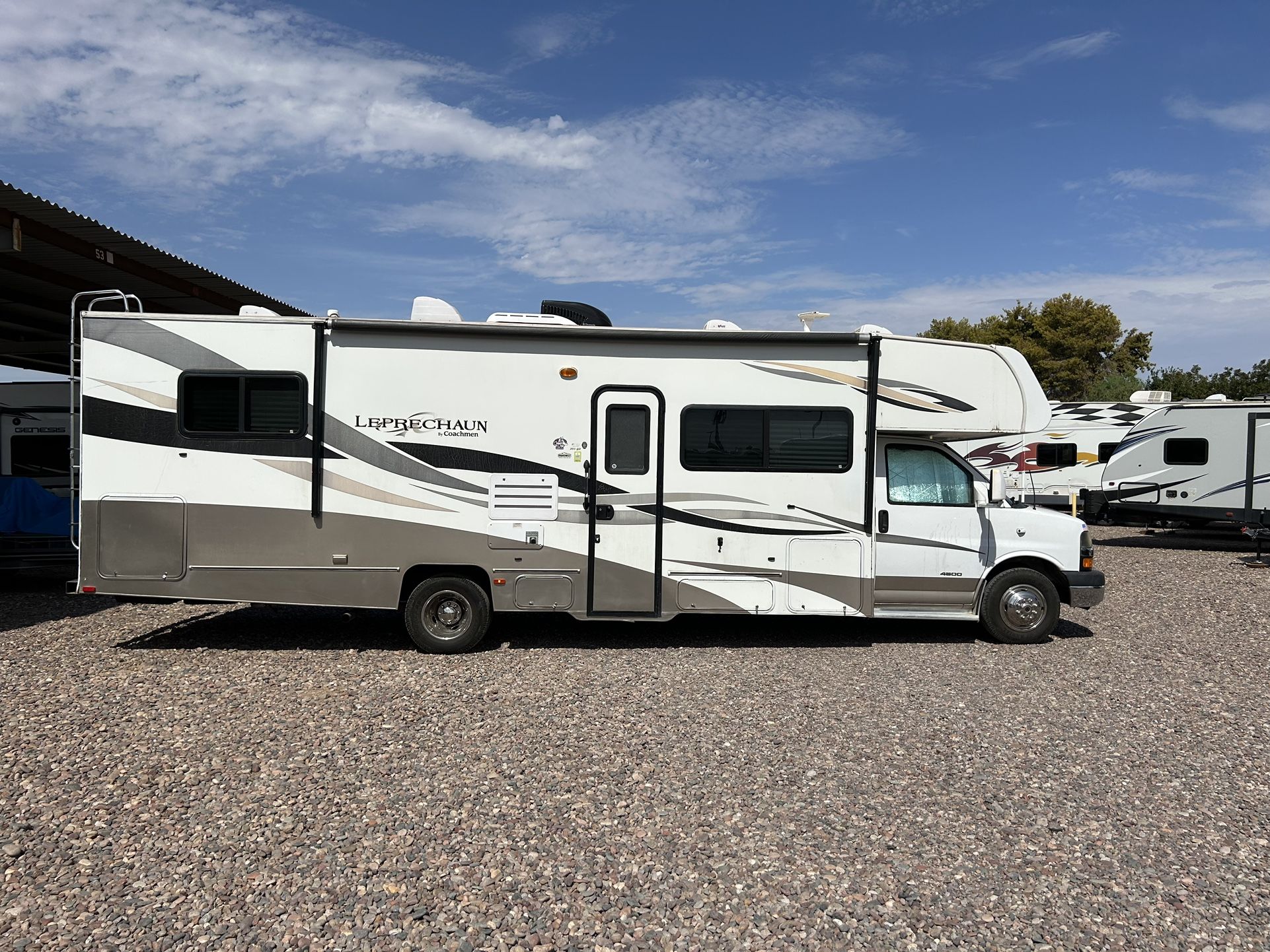 Class c Motorhome Chevy Express for Sale in Laveen Village, AZ OfferUp