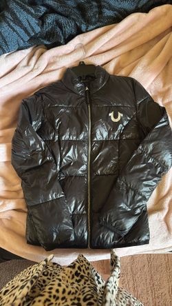 Womens Fitted True Religion Puffer