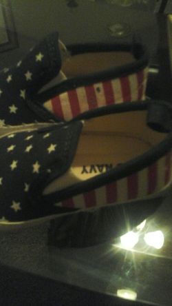 Infants old Navy shoes