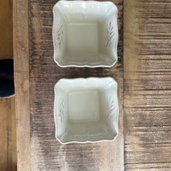 Two Cute Small Bowls Perfect For Nuts Or Olives 