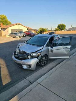 2016 Honda FIT