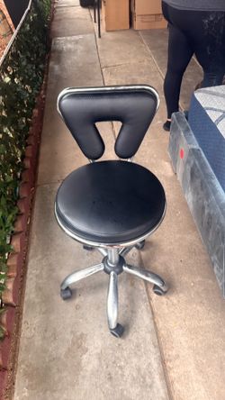 Rolling Swivel Salon Stool Chair Nail Chair Height Adjustable Home Spa Massage Manicure Facial Stool with Backrest and Wheels, Black
