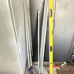 Wood Working Clamps And Level