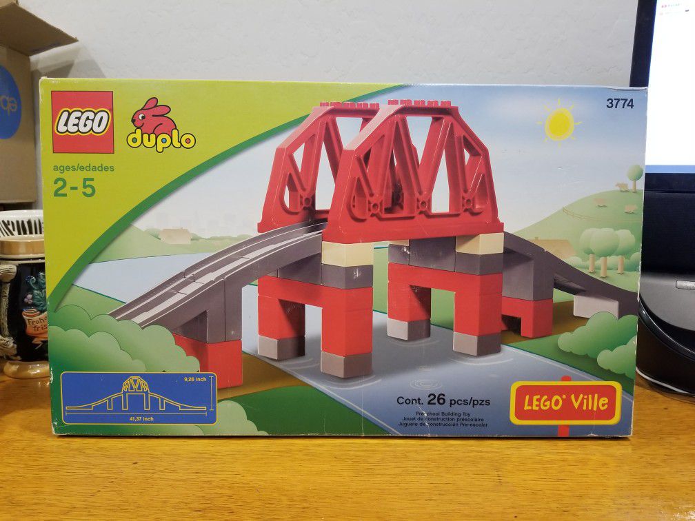 pas Perth Tag et bad Lego Duplo Train Set 3774-1 Bridge 100% complete for Sale in Queen Creek,  AZ - OfferUp