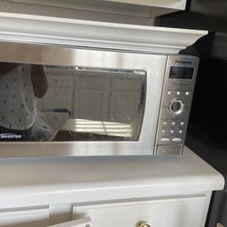 Panasonic Inverter Full Size Microwave Oven