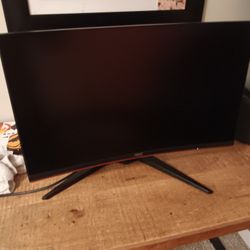 24in Curved Screen Gaming Monitor