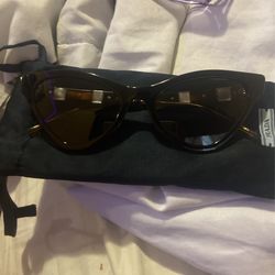 Gucci Acetate Cat Eye Sunglasses in Black with Web and GG