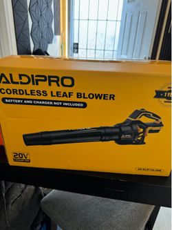 New Leaf Blower ( Tool only works with Dewalt Batteries)