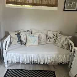 Day Bed