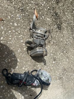 Tile grinder
