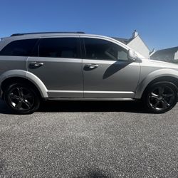 🚙 2014 Dodge Journey – AWD