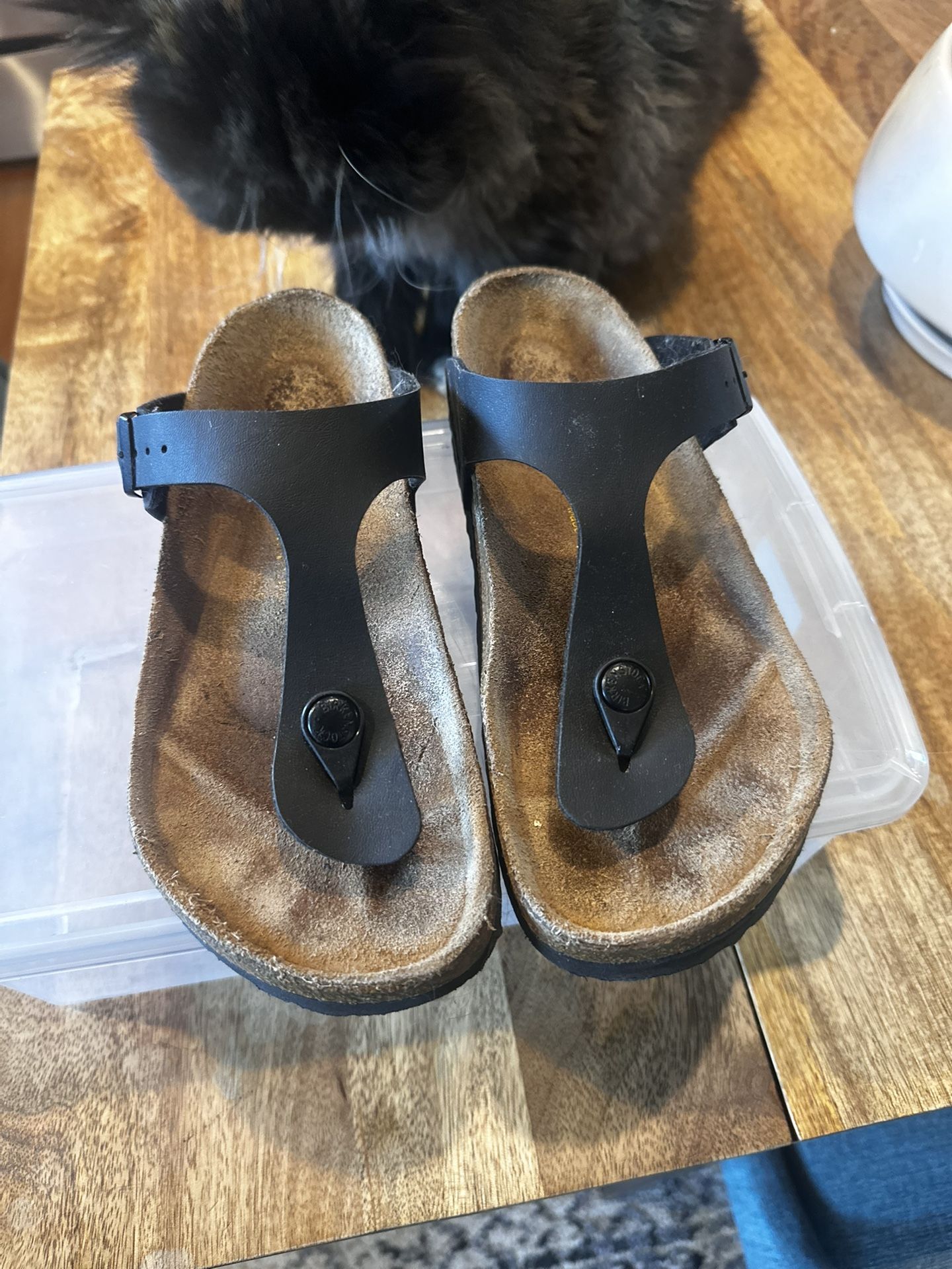 Women’s Birkenstock sandals, Black, Size 7