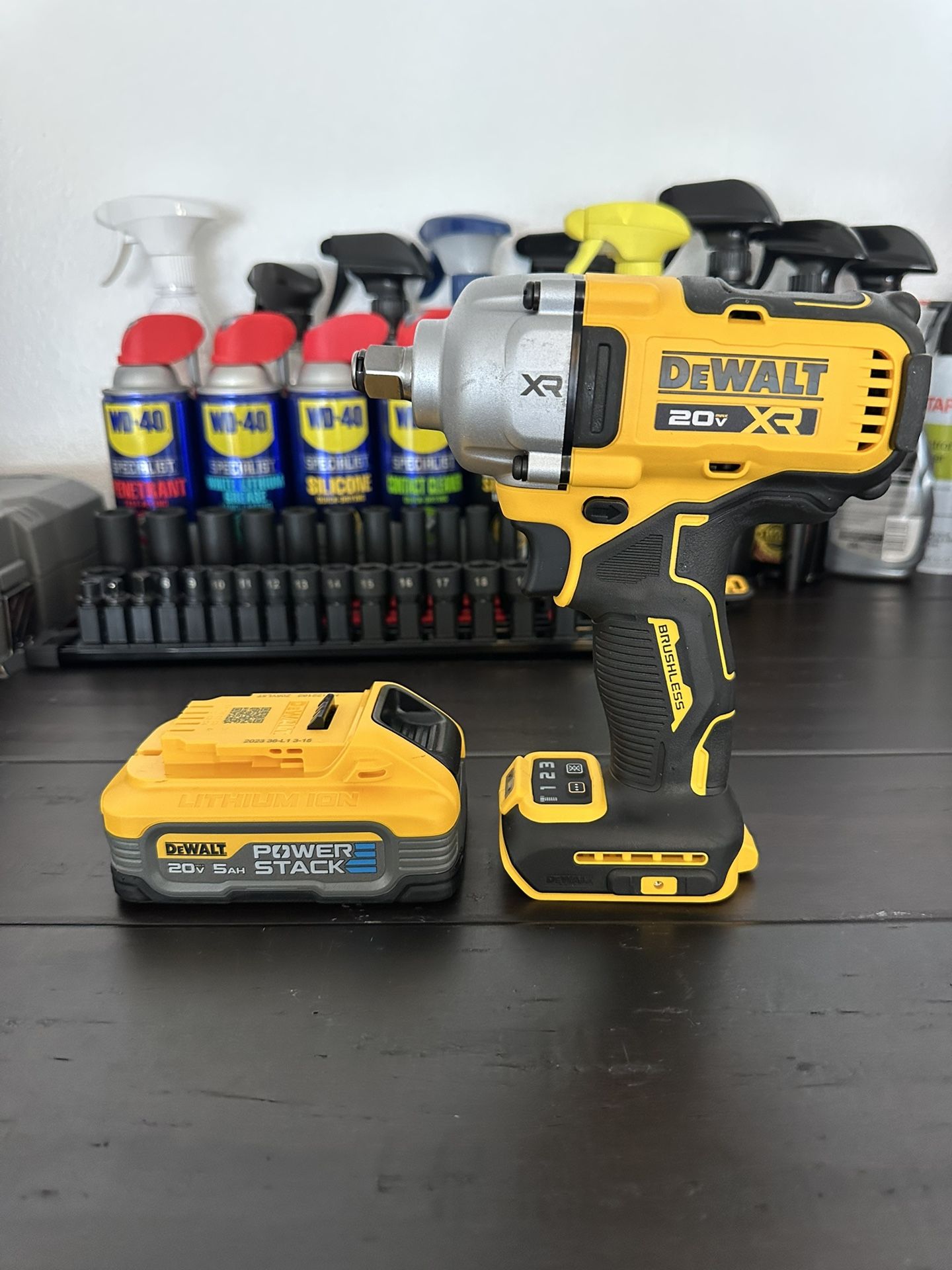 New Dewalt DCF891 plus 5.0 Powerstack Battery