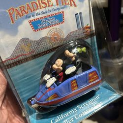 Disney California Adventure CA Screamin' Roller Coaster Die cast Vehicle 2001 Vintage !!! 
