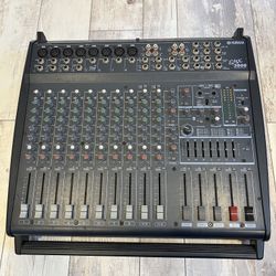 Yamaha EMX-3000 Powered Mixer