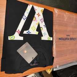 Lv T-Shirt