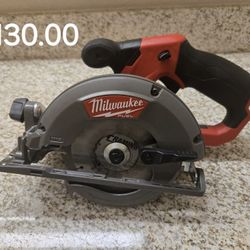 Milwaukee M12 Fuel Circular Saw 