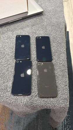 iPhone 8 ATT lot of 4