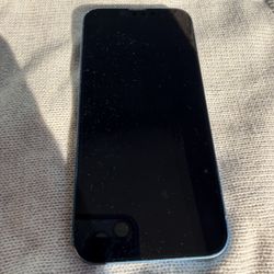 iPhone 13 - Broken . 
