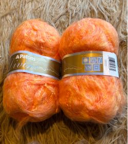 Divine Patons Mohair Blend Orangina Orange Yarn 5 Bulky Rare Find New