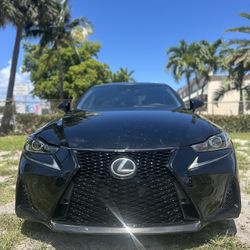 2017 LEXUS IS200 F Sport 