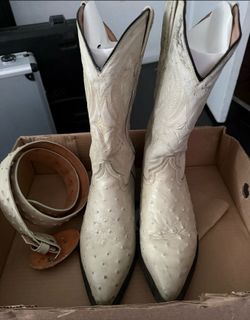 Men imitación avestruz $45