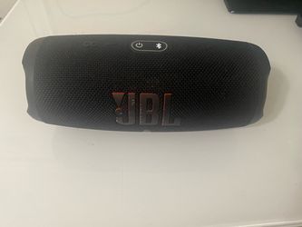 JBL charge 5