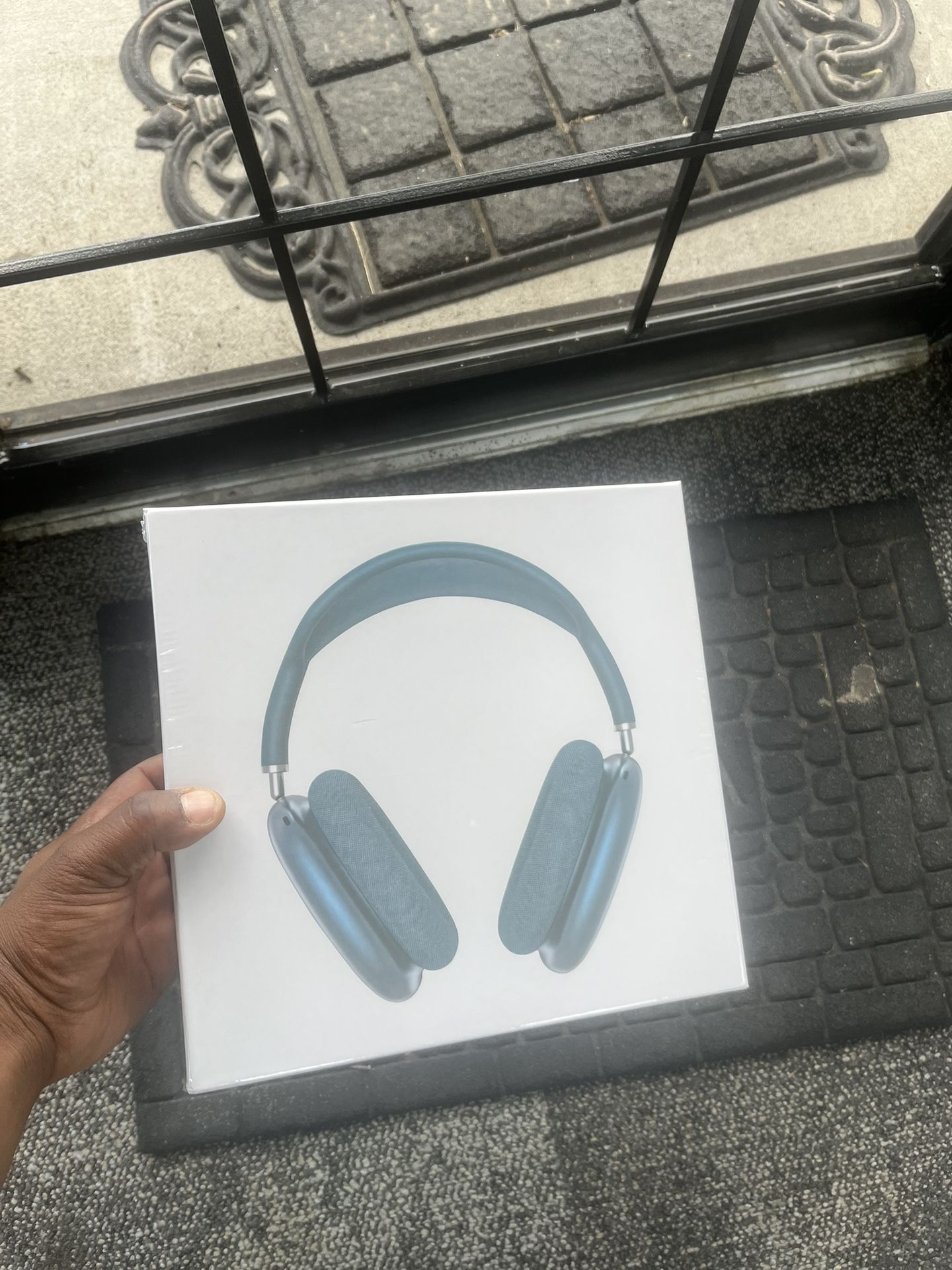 Blue Air Max Headphones
