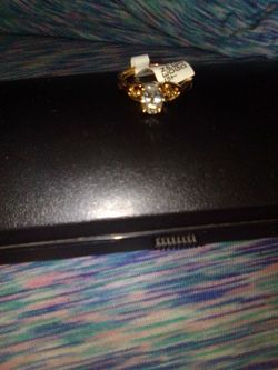 24kt H.G electro-plate sz 10 gen. White Topaz w/ genuine diamond ring