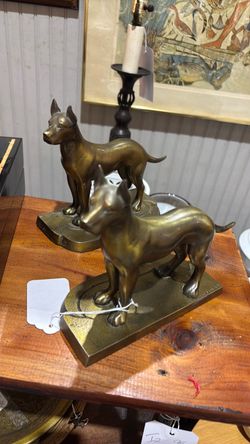 Pair of dog bookends very heavy