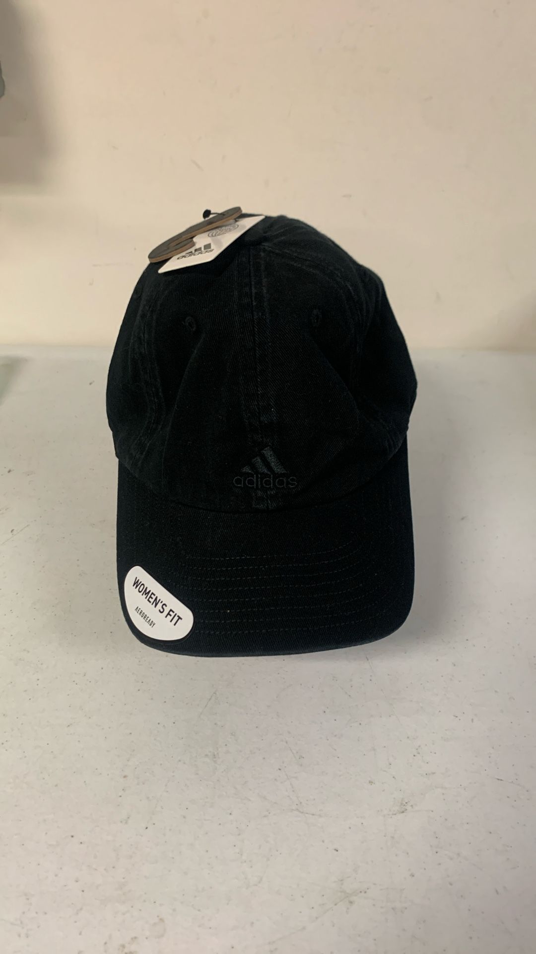 adidas Women’s Saturday 2.9 Cap. Black. Sh