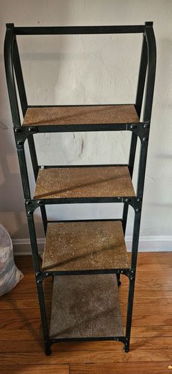 Shelf
