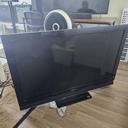 Sony Bravia TV w/ CHROMECAST