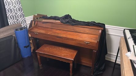 Large 88 key piano