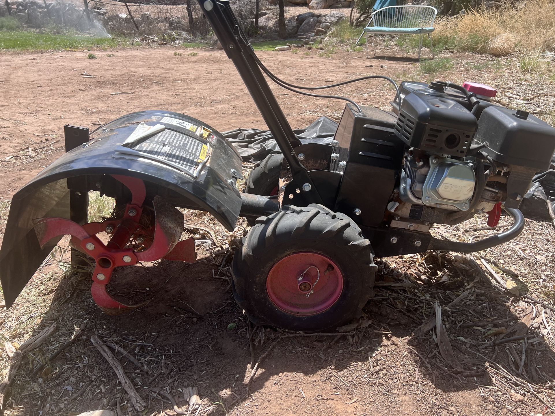 6 HP Rear RotoTiller Only 2 Years old.  Was $800. Now $299 obo